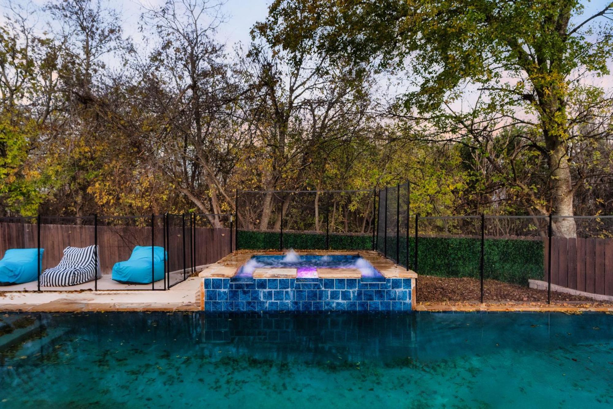 Stunning Family Home With Pool & Hot Tub - Sleeps 17 Pflugerville Exterior foto
